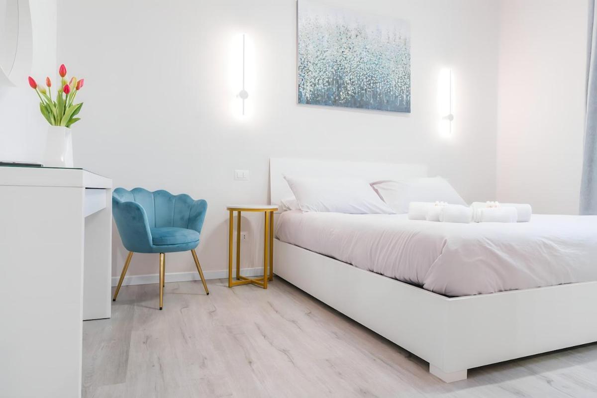 Appartamento 10 Min From Termini Sisters Cozy Roma