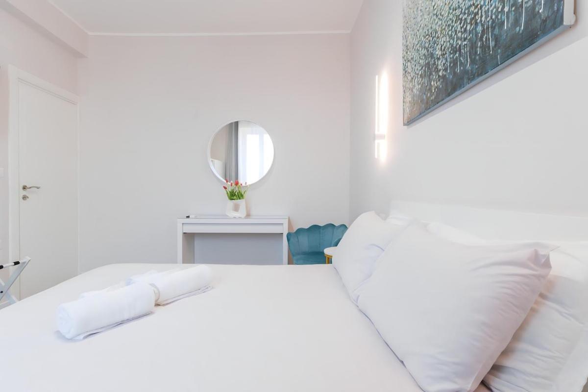 Appartamento 10 Min From Termini Sisters Cozy *