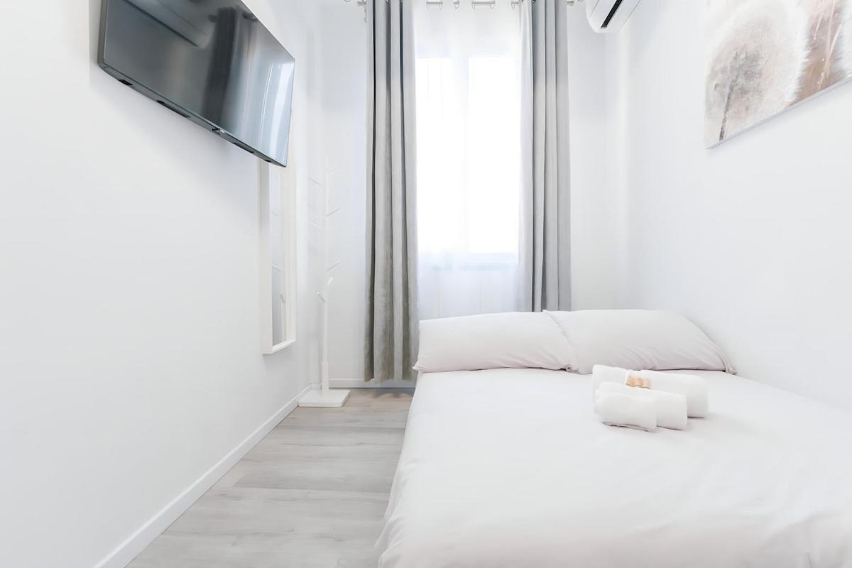 10 Min From Termini Sisters Cozy Appartamento *
